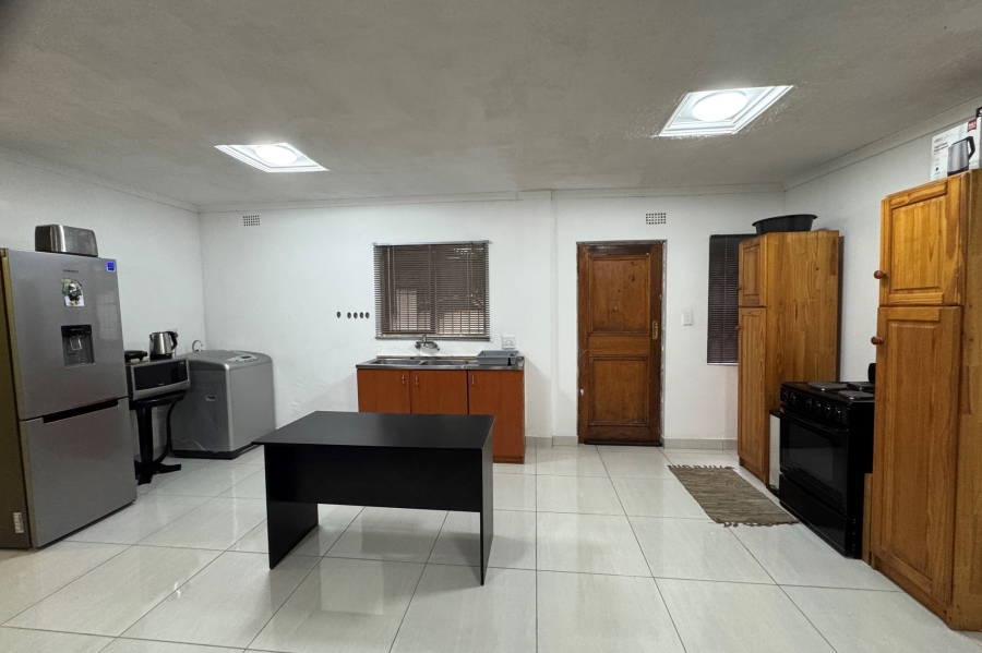 3 Bedroom Property for Sale in Park Village Western Cape